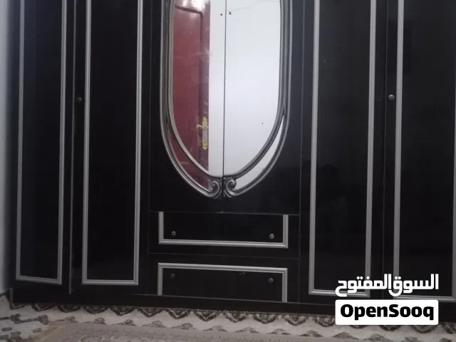 دولابين ملابس للبيع