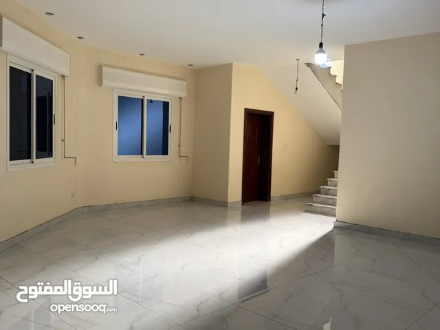 فيلا للاجار بوعطني حي الزهور