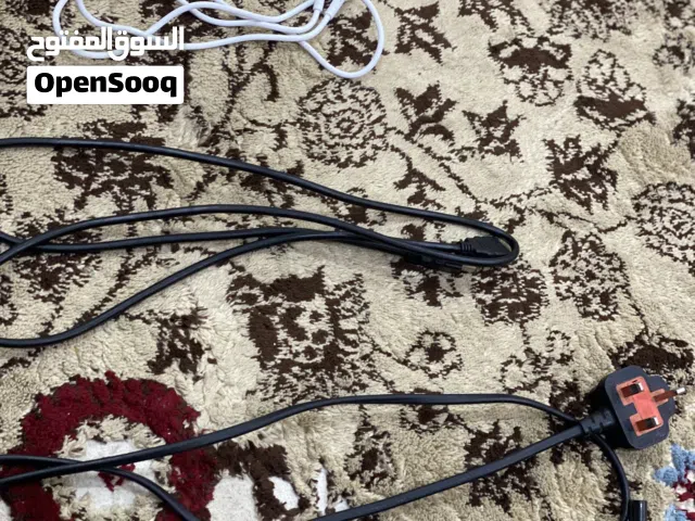 اكس بوكس ون اكس (واحد تيرا ) نضيف التفاصيل بل وصف