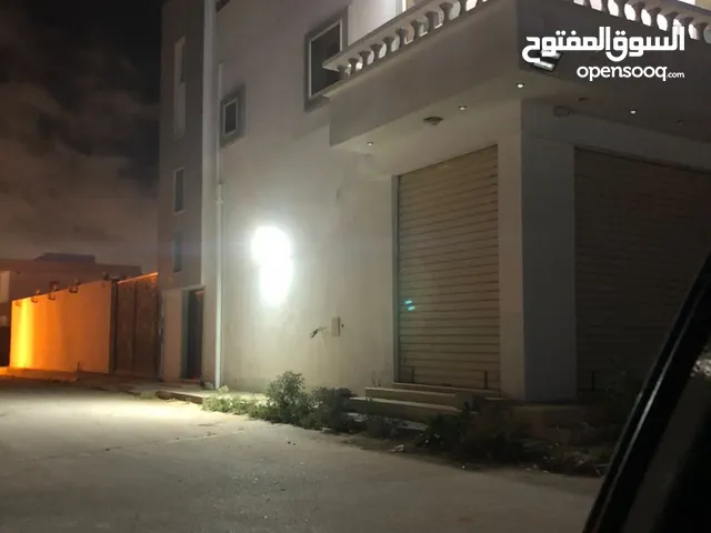 350 m2 4 Bedrooms Villa for Rent in Benghazi Al Hawary