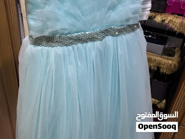 فستان بناتي