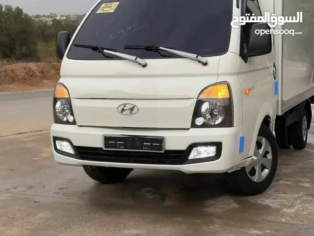Used Hyundai H 100 in Msallata