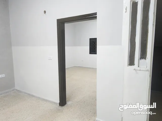 110 m2 3 Bedrooms Apartments for Rent in Zarqa Dahiet Al Amera Haya