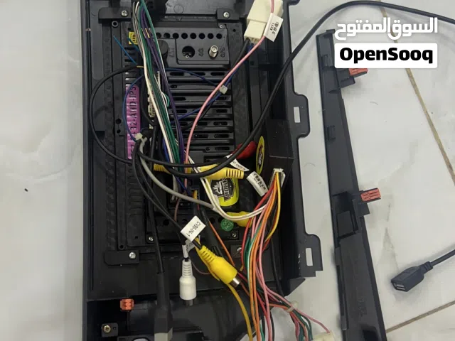 23.8 Other monitors for sale in Al Batinah