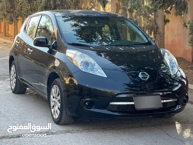 نيسان ليف 2014 نظيفة بسعر جيد