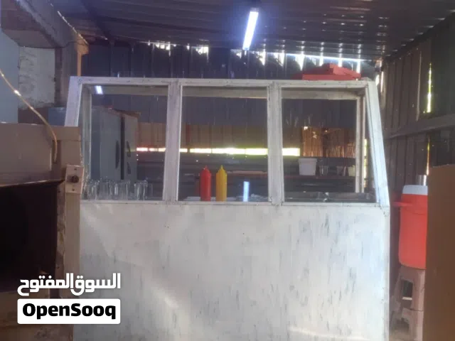 مطعم للبيع جنب مستشفي الدايات ام درمان