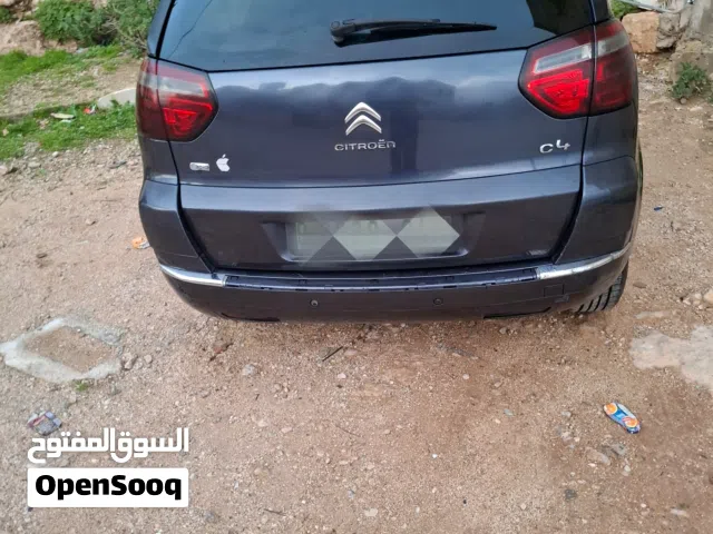 ستروين c4 2012 للبيع