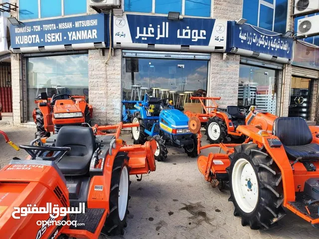 2010 Tractor Agriculture Equipments in Amman