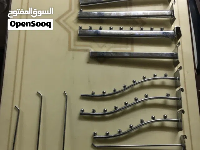 مستلزمات محلات ملابس هوكات