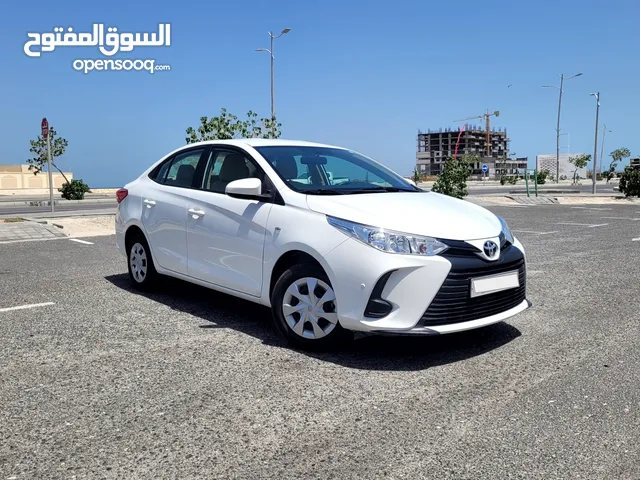 TOYOTA YARIS MODEL 2021 SINGLE OWNER UNDER AGENCY WARRANTY  CAR FOR SALE