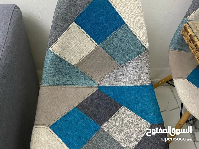 كراسي سفره عدد 8 بحاله جيده للبيع الاستفسار على رقم الوتساب