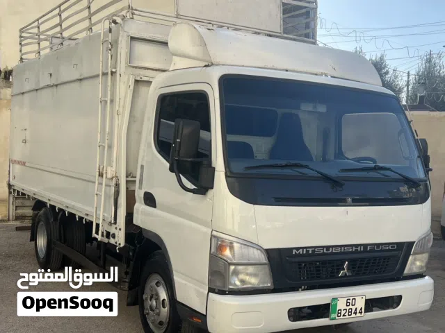 ميتسوبيشي كانتر 2016 للبيع