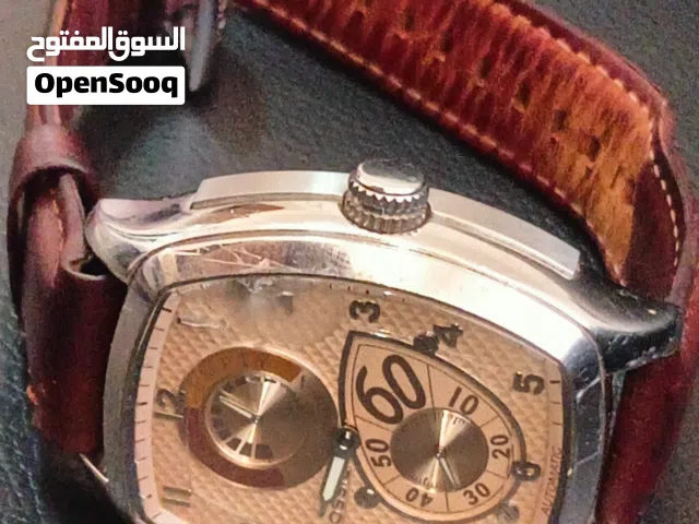 ساعة أوتوماتيكية رائعة تعمل بشكل ممتاز