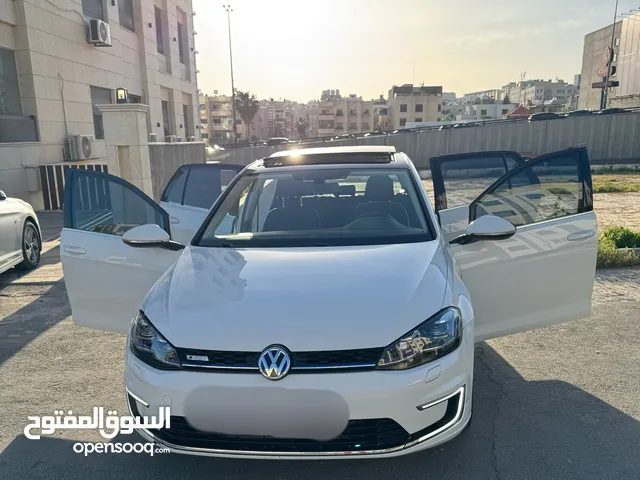 Vw EGolf 2020 للبيع