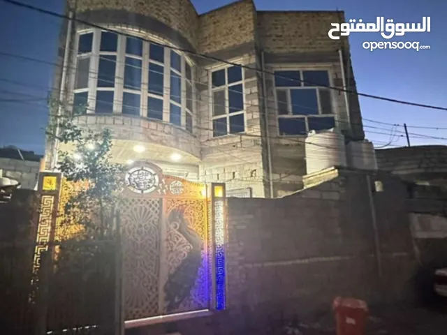 130 m2 4 Bedrooms Townhouse for Sale in Basra Baradi'yah