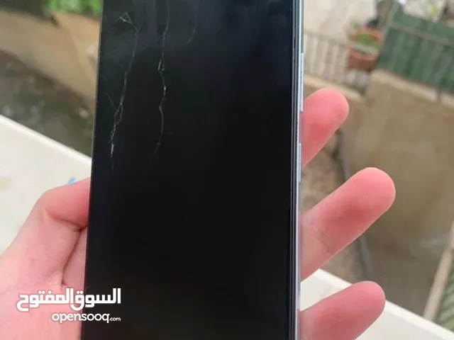 infinix smart 8pro للبدل على ايفون 64g 8ram شغال كي شي فيه الصوت عالي جدا