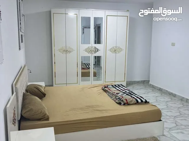 160 m2 4 Bedrooms Apartments for Rent in Tripoli Khalatat St