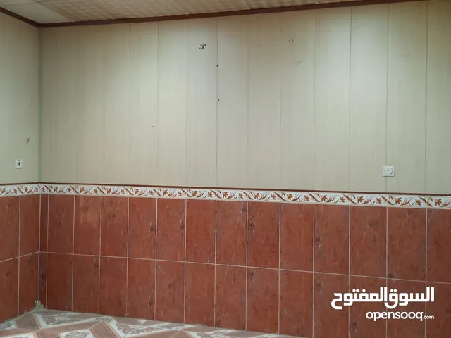 120m2 2 Bedrooms Apartments for Rent in Basra Hakemeia