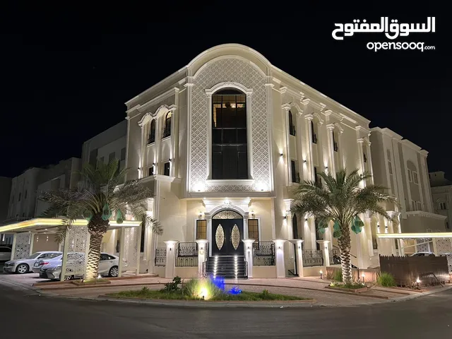 400 m2 More than 6 bedrooms Villa for Rent in Farwaniya Abdullah Al-Mubarak