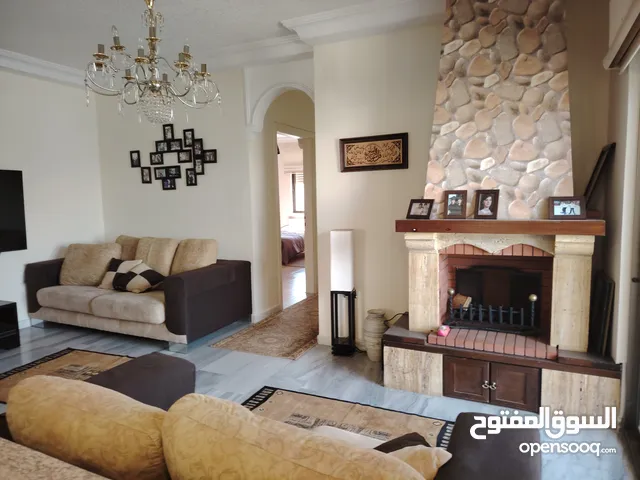 151 m2 3 Bedrooms Apartments for Sale in Amman Al Rawnaq
