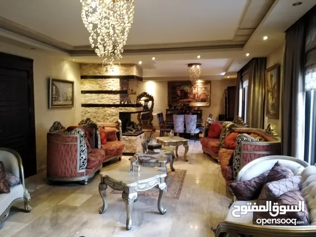 322 m2 5 Bedrooms Apartments for Sale in Amman Deir Ghbar