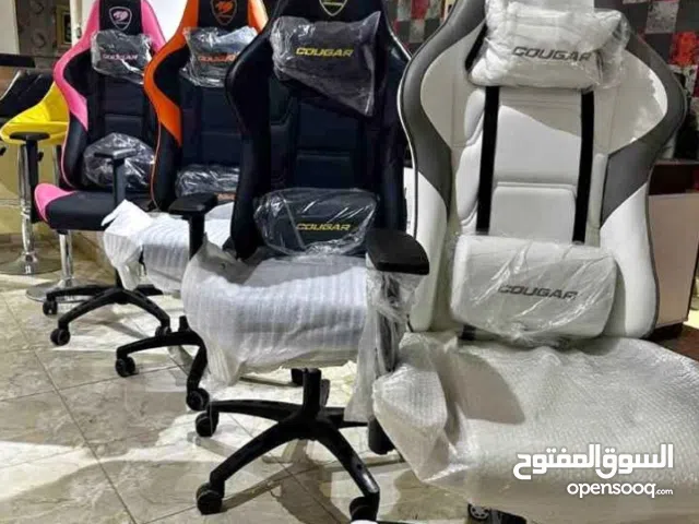 كرسي جيمنج محترف - سيطر على اللعبة بكل راحة!  - تصميم مريح بمسند رأس قابل للتعديل - خامات ف