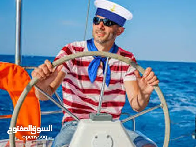 كابتن بحار سائق يخت زورق مكينة لمن يبحث عن سائق يخت بحرى سياحة عندك يخت مرينة قريبة عن طرابلس