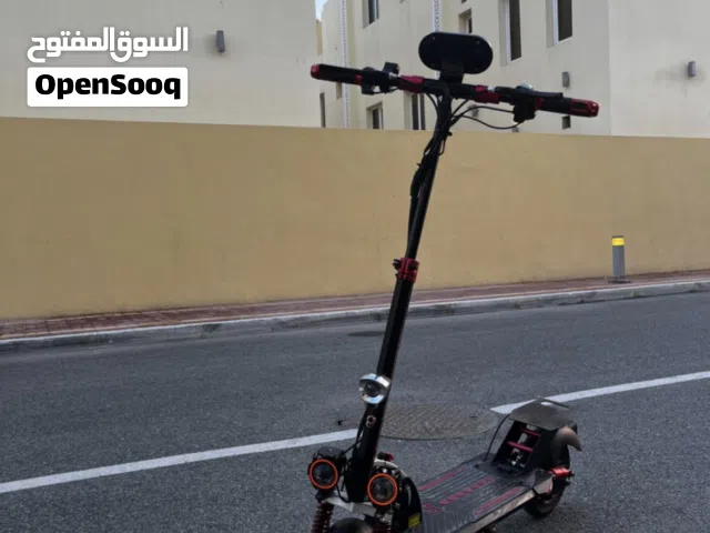 سكوتر كهربائي للبيع شبه جديد