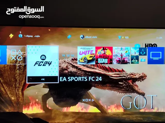 جهاز بلاستيشن 4 سليم 500 جيجا هادريسك 2000 جيجا بايت مساحة خارجية حساب امريكي واماراتي و 23 لعبة