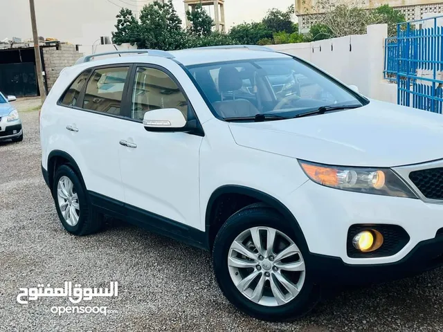كيا سيرنتو استيراد كوريا المسافه المقطوعه 131 الف كيلو زوز مفاتيح