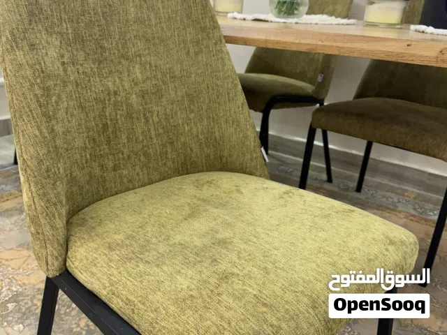 طاوله طعام