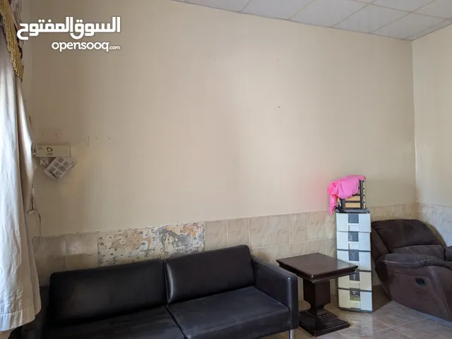 inside villa in 1 room for rent only bachelor .