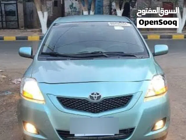 2010 Toyota Yaris SE