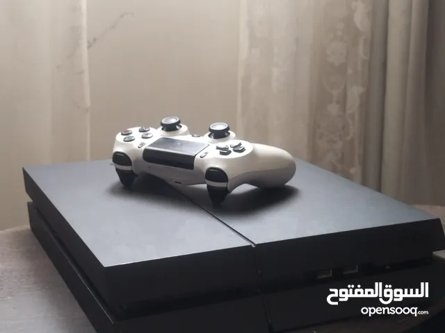 بلاستيشن 4(وصف مهم) سعر قابل للتفاوض( تم بيع)
