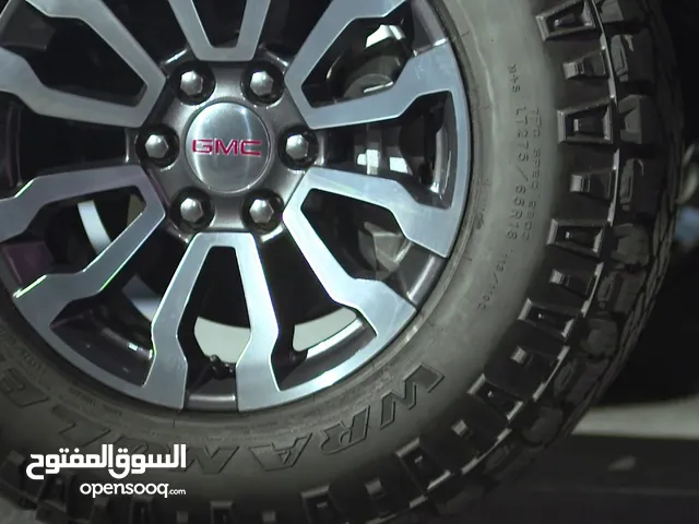 Goodyear 18 Tyre & Rim in Muscat