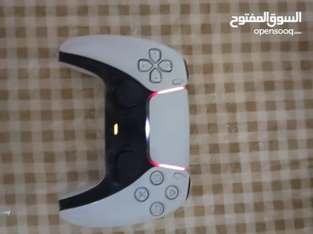 بلايستيشن 5 للبيع اوللبدل ب pc او ايفون او شي مناسب