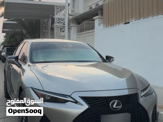 Used Lexus IS in Sharjah