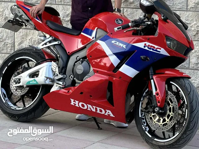 HONDA 600RR