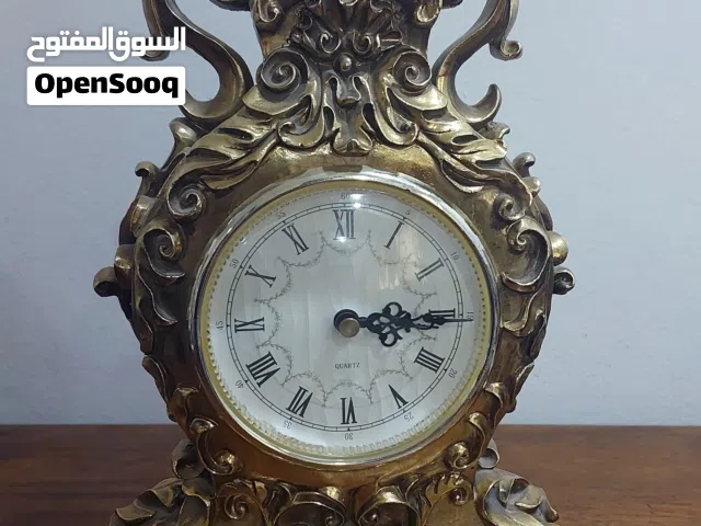 ساعة ذهبية أنتيكة