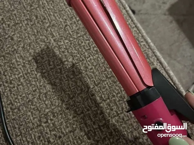 ستريتنر للشعر 2 in 1 جديد وليس مستعمل بدي ابيعه لاني عملت بروتين خاصيه الحفاظ على الشعر من التلف