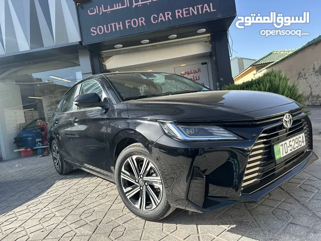 استأجر الان تويوتا ياريس موديل 2025 فل كامل اضافات باقل الاسعار فقط من الجنوب