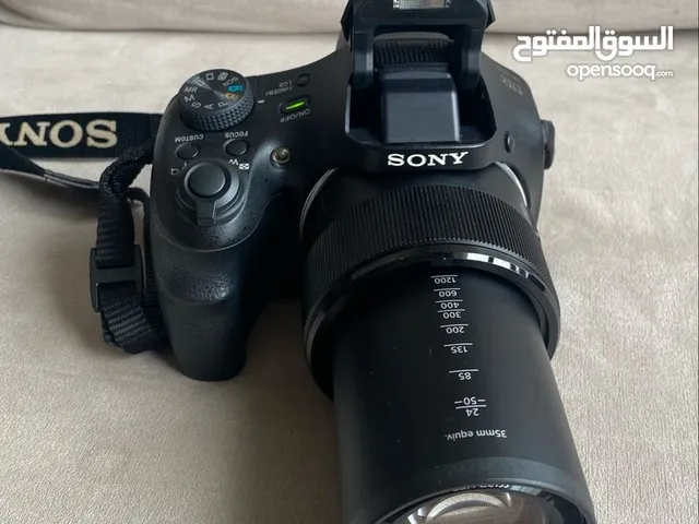 كاميرا DSC-HX300 مع زووم بصري 50×