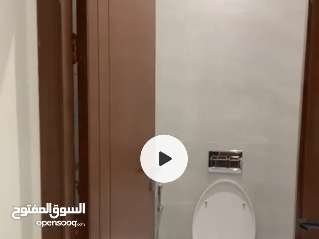 شقة فاخره للايجار جده حي الصفا