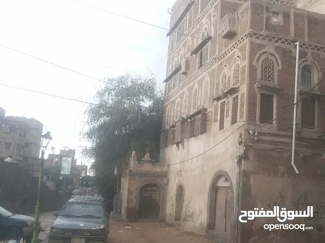311 m2 More than 6 bedrooms Townhouse for Rent in Sana'a Other