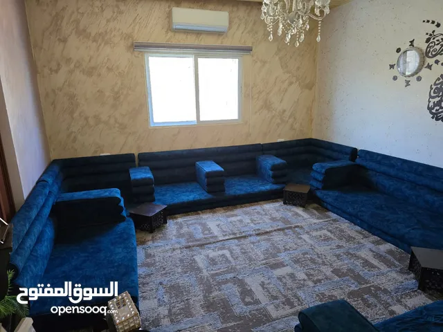 غرفة جلوس فراش عربي وبرادي وسجاد للبيع اربد الحصن