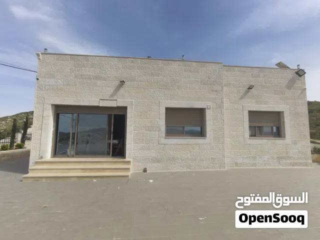 180 m2 4 Bedrooms Townhouse for Sale in Zarqa Birayn