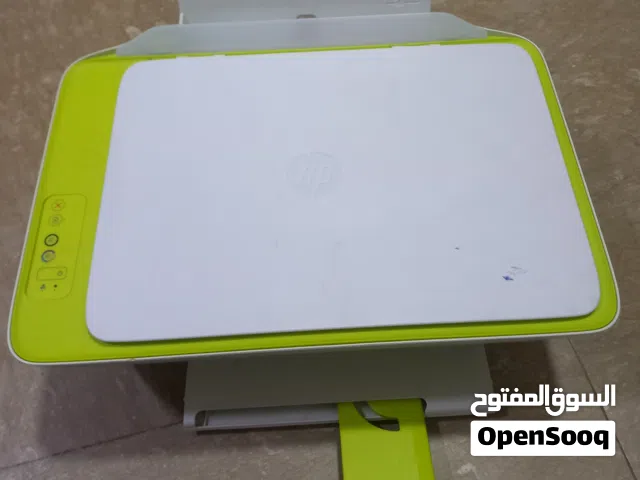 طابعة hp احبار كاترج جديدة مستخدم قليل طباعة ملونة واسود ما بيها اي عطل نضيفة ناقصها زوج احبار كاترج