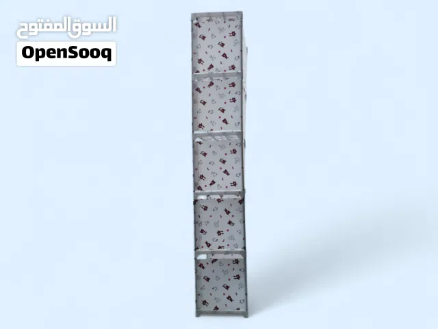 خزانة منزلية رفوف