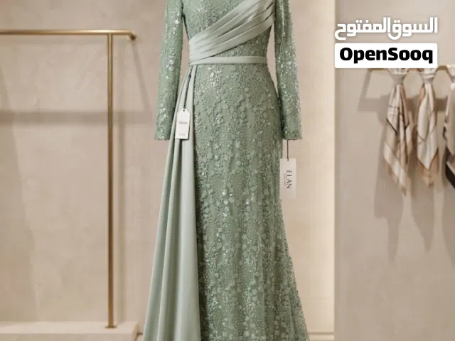 فستان سهرة جديد