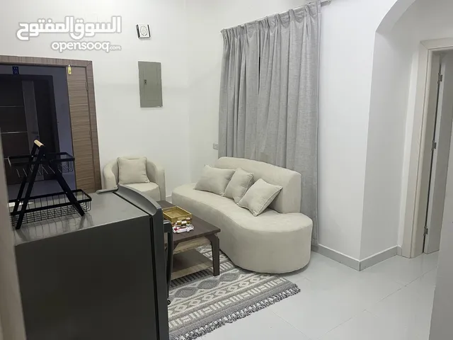 شقة للايجار اليومي مفروشه 15ريال فقط